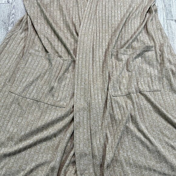 2/$30 Hybrid & Company Cardigan Duster Sweater with Pockets Beige Open Front M - Picture 3 of 7